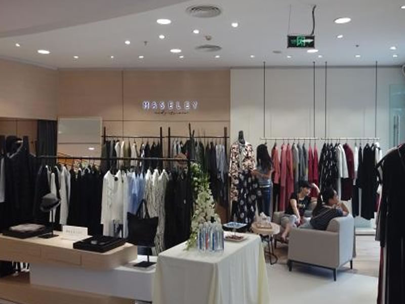 展柜設(shè)計：匠心獨運，展現(xiàn)藝術(shù)之美